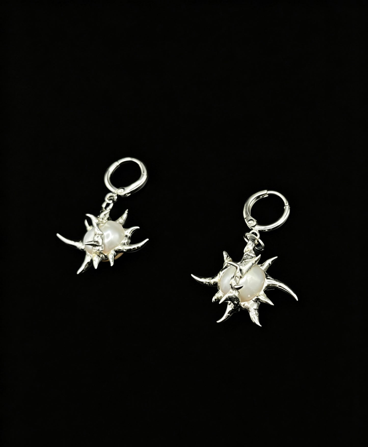 D18 Earrings