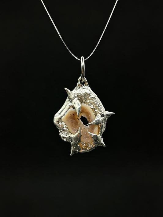 YTFR01   Pendant
